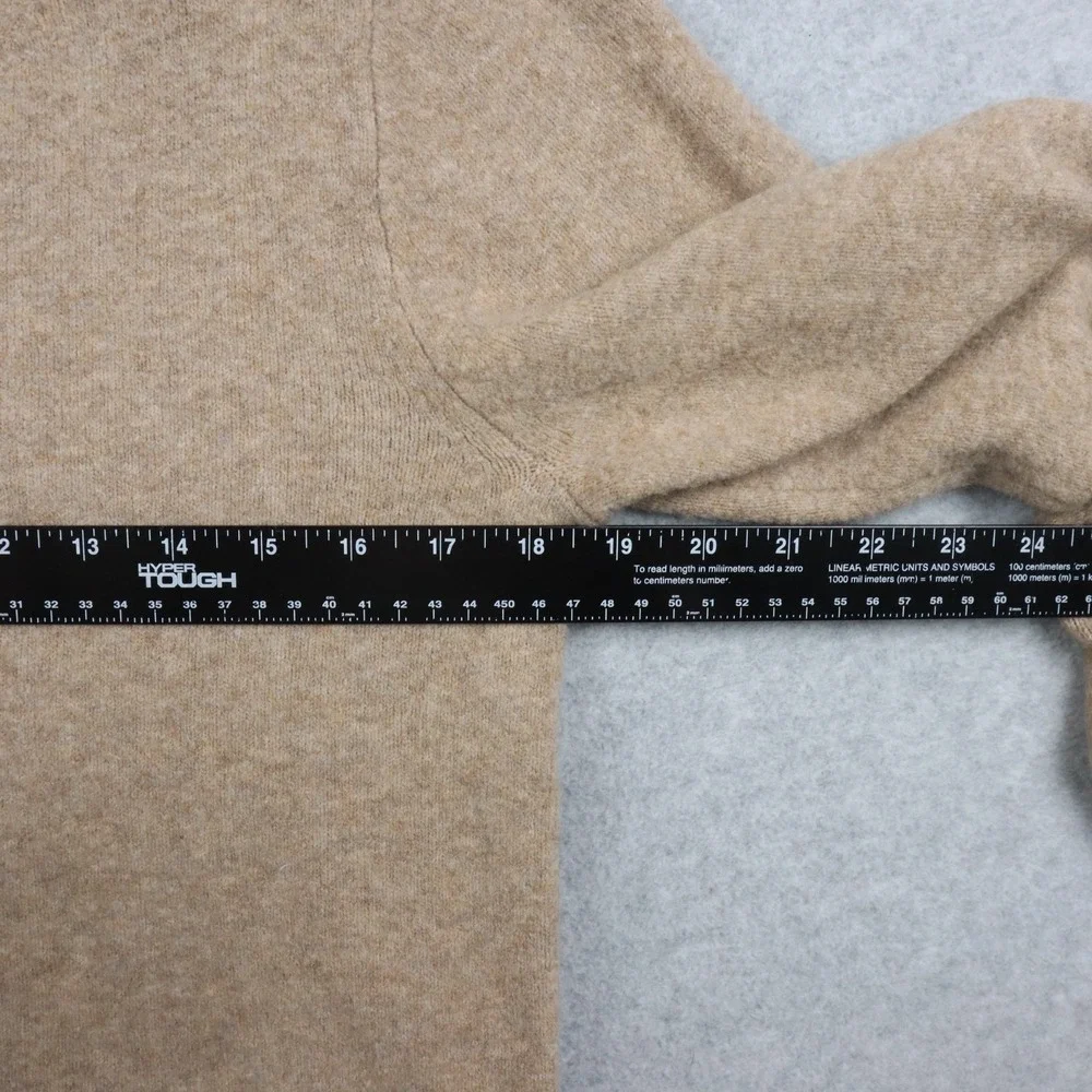 J Crew Sweater Womens Medium Extra Soft Pullover Knit Crew‎ Neck Tan Long Sleeve